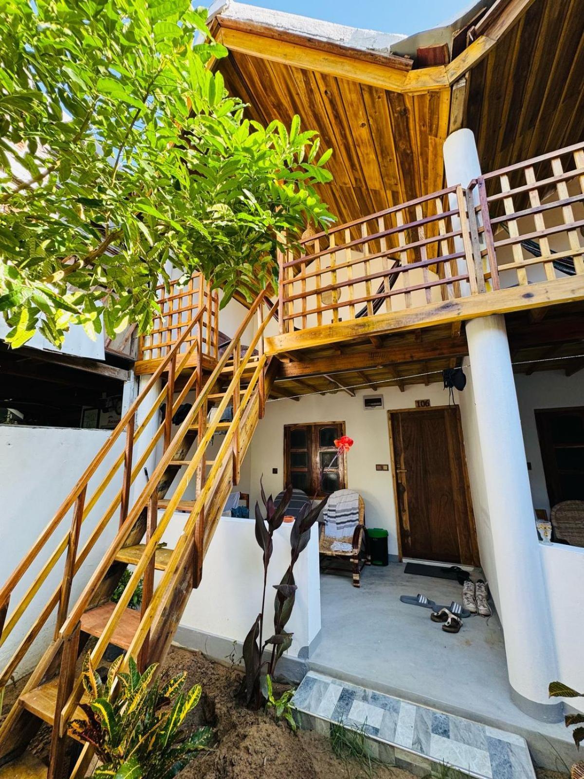 Beach Wave Hotel Arugam Bay Exterior foto